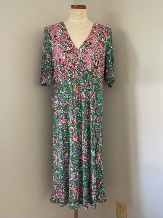 Boden Dresses & Skirts - Garden Party Boden Pink and Green paisley print midi dress size 14 worn once